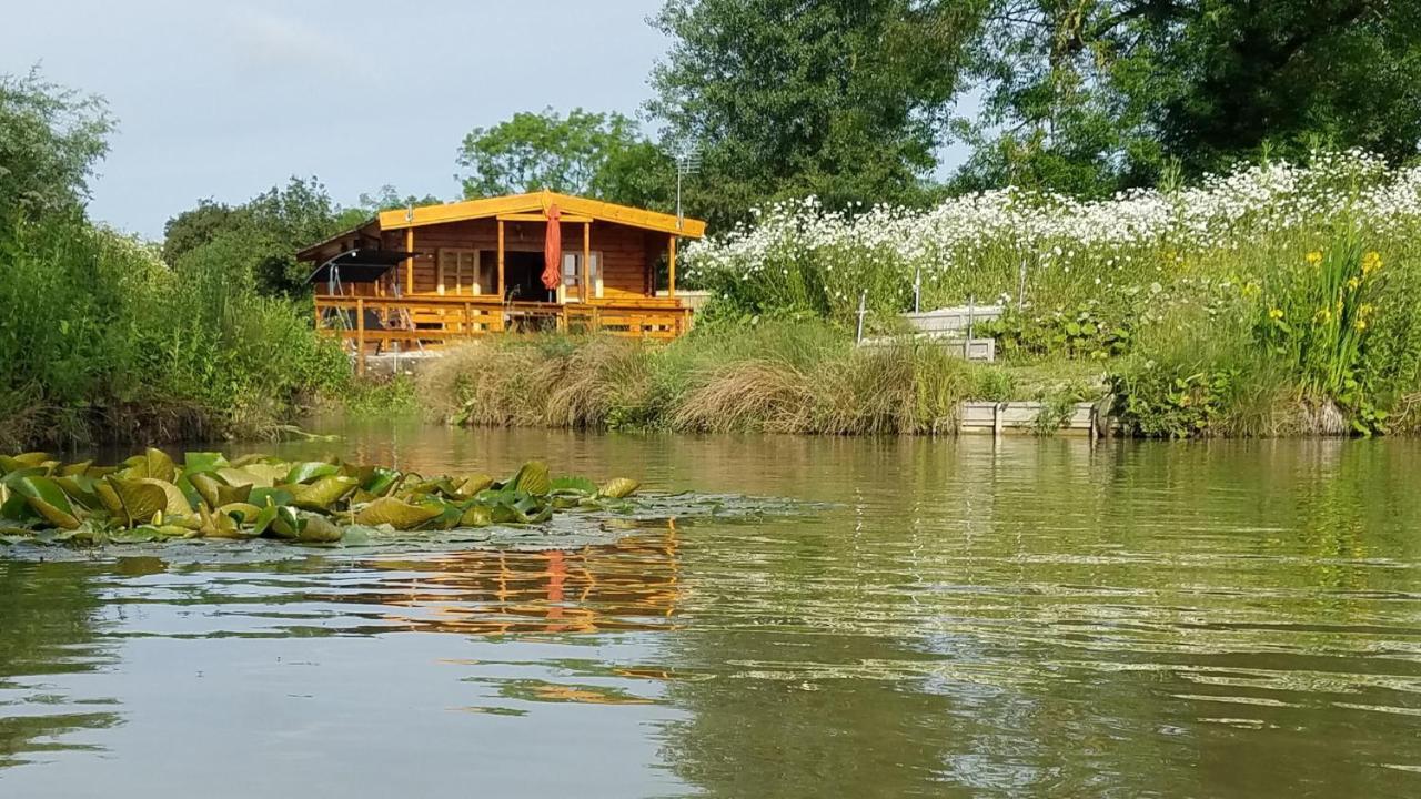East Pool Cabin Lincoln Eksteriør billede